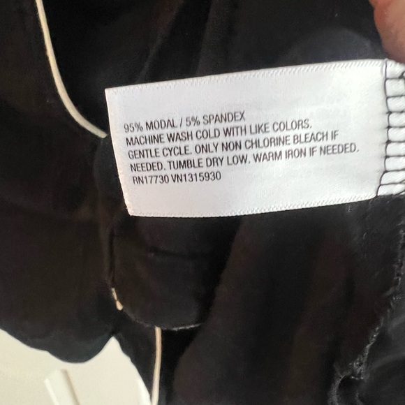 Auden Black Cloud Knit Nightgown Medium - Picture 5 of 6